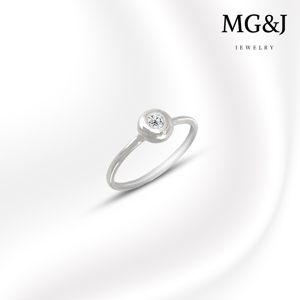Simple mini Diamond Bezel Ring
