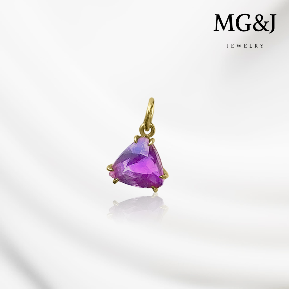 Traingle Amethyst Pendant