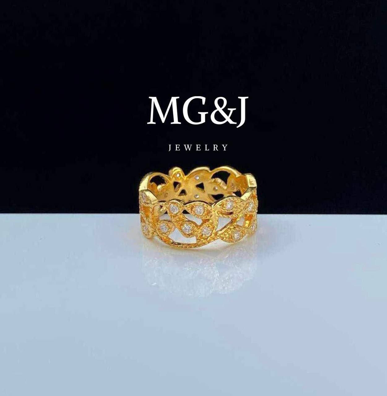 Maize Diamonds Ring