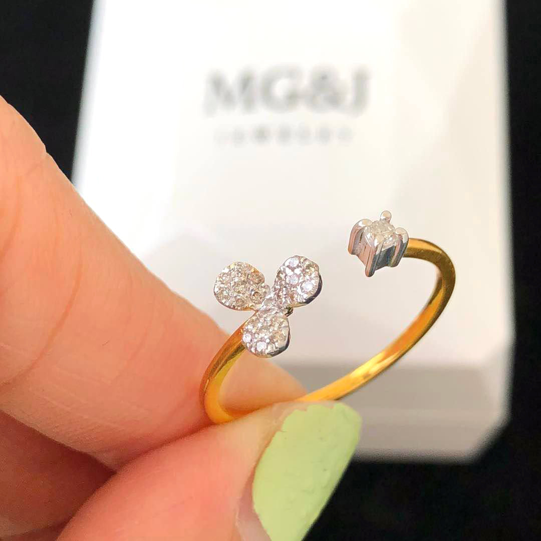 Diamonds Flower Ring