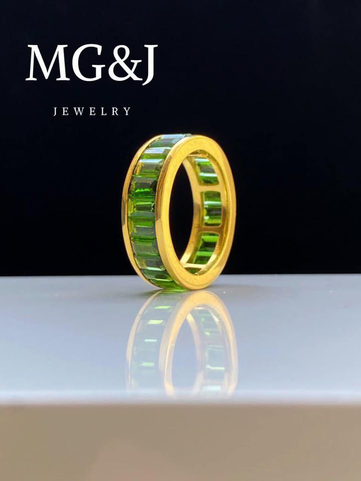 Diopside Eternity Ring