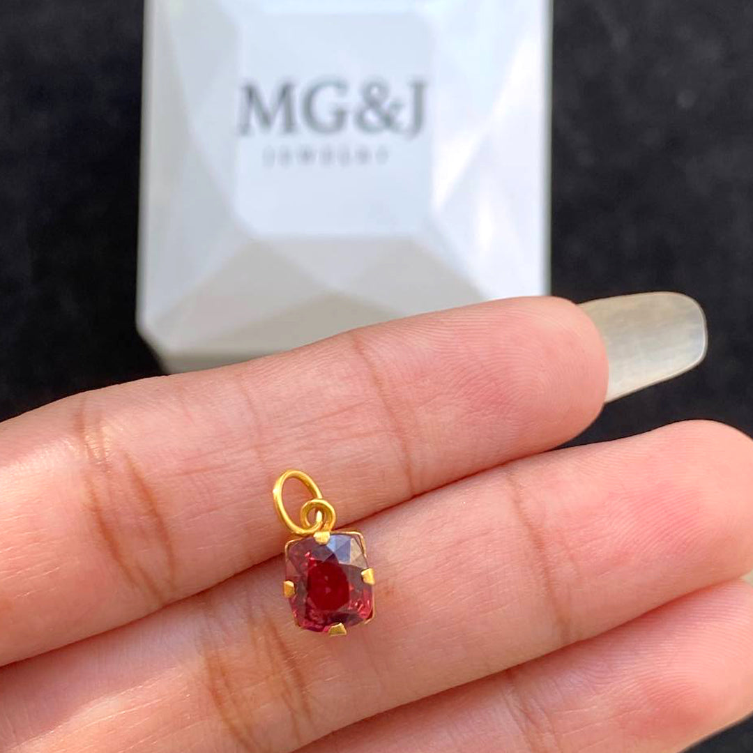 Red Stone Pendant