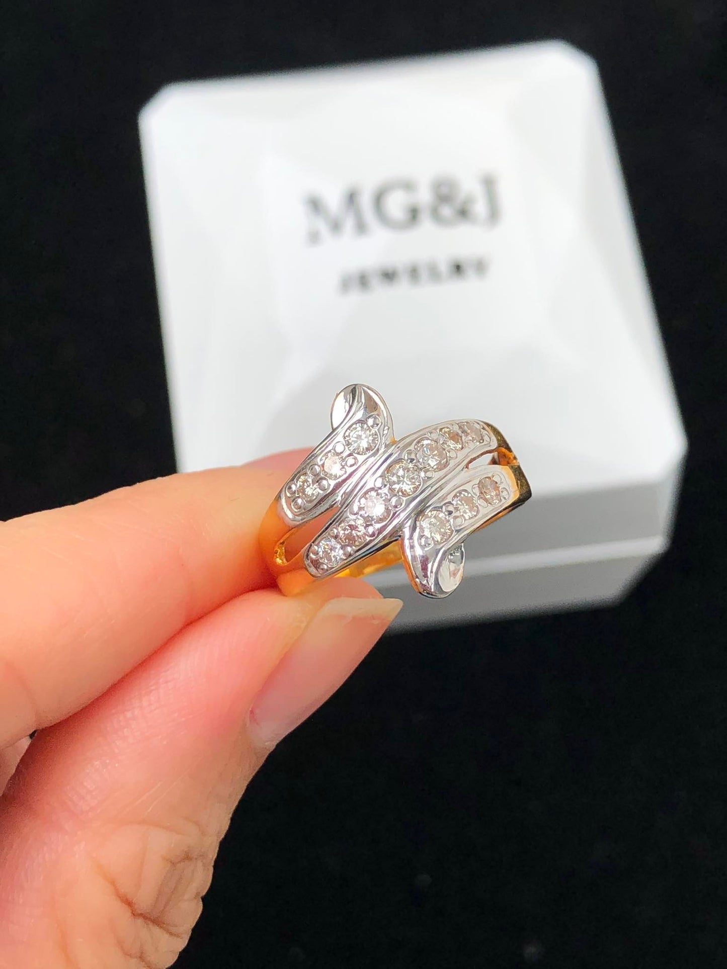 Triple Parallel Diamonds Ring