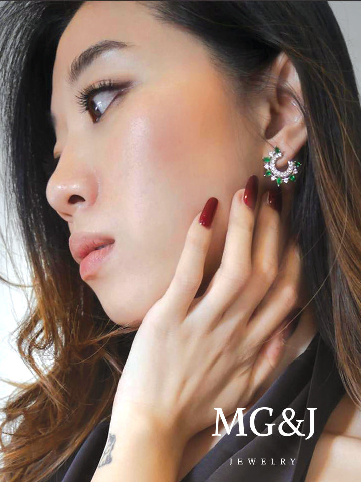 Tsavorite and Diamonds Earrings