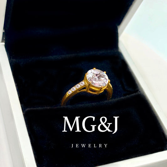 Round White Stone Band Ring