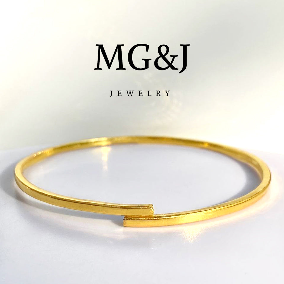 Round Bangle