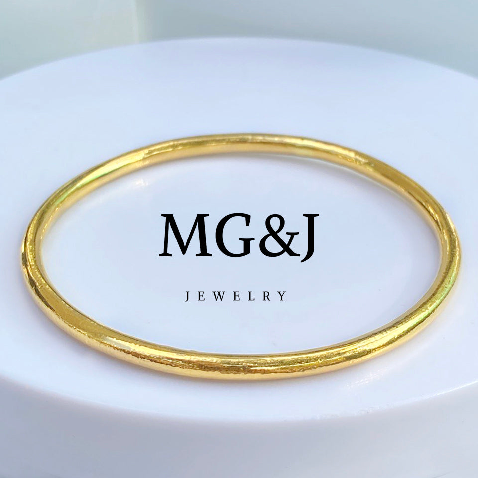 Round Bangle
