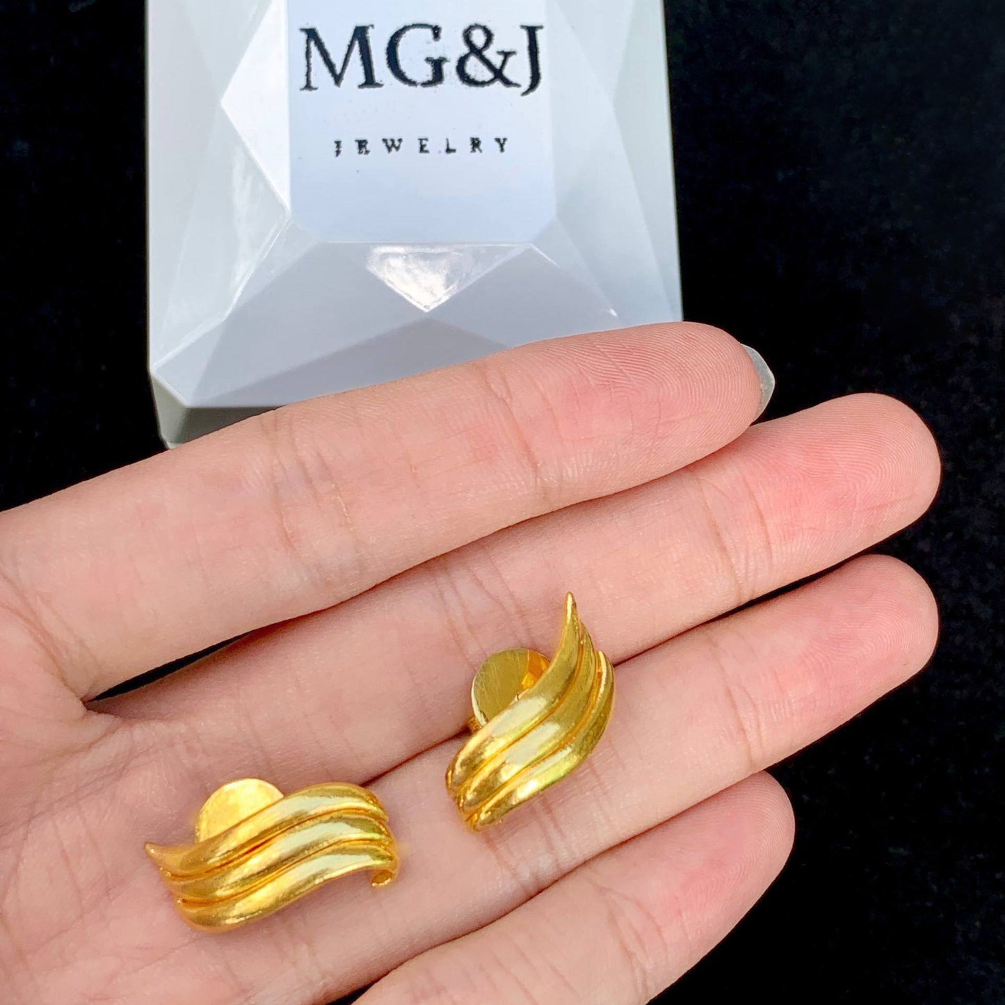 Signature Wave Earrings