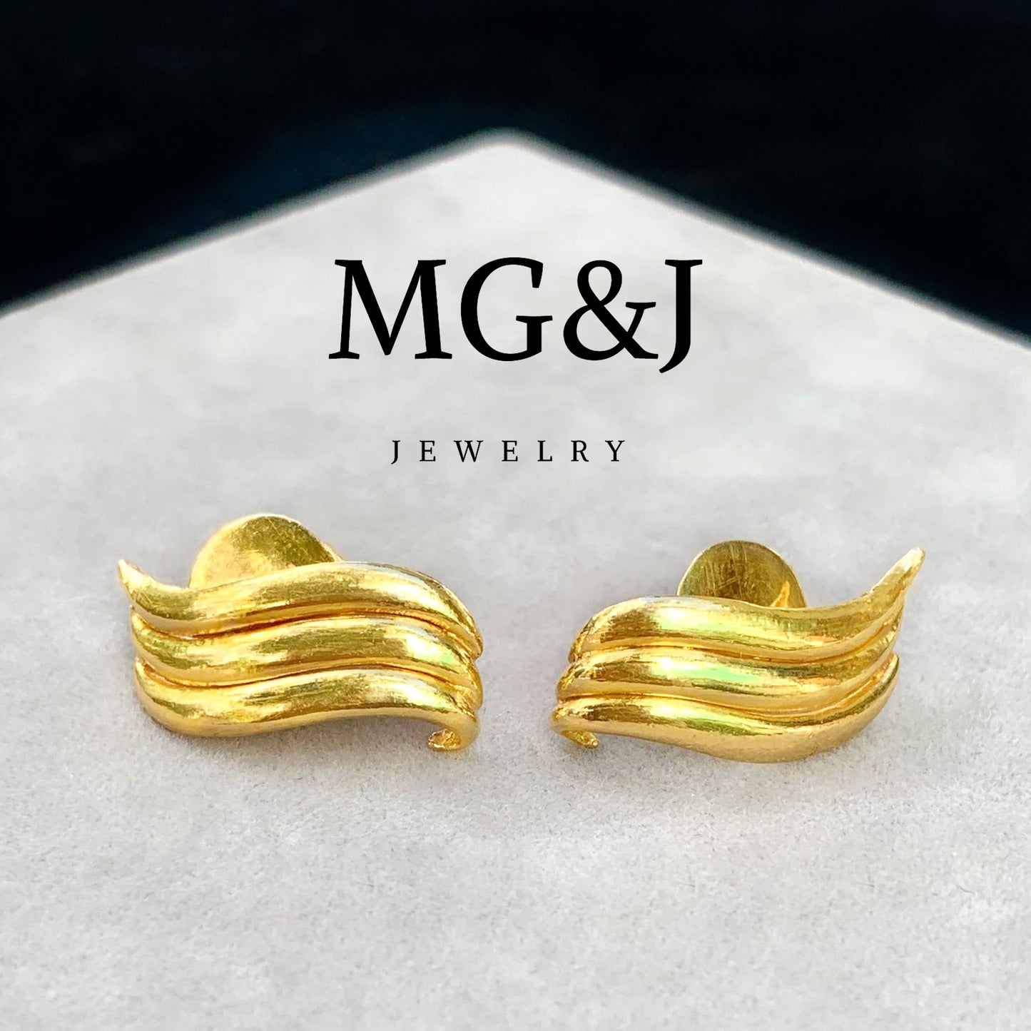 Signature Wave Earrings
