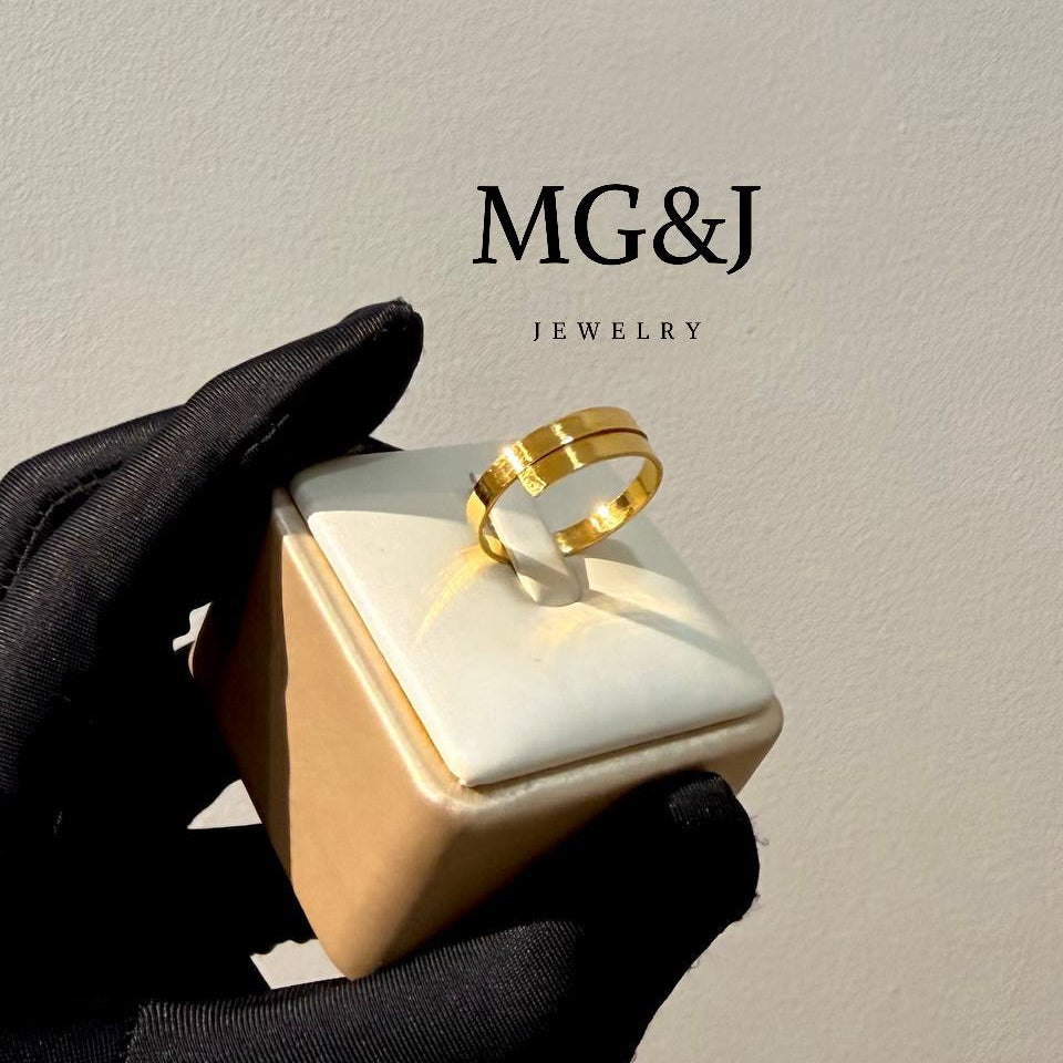 Layered Gold Band