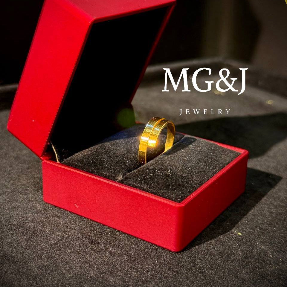 Layered Gold Band