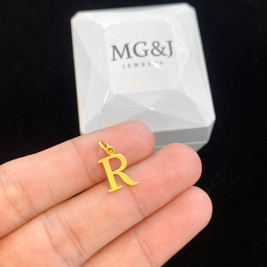"R" Alphabet Pendant