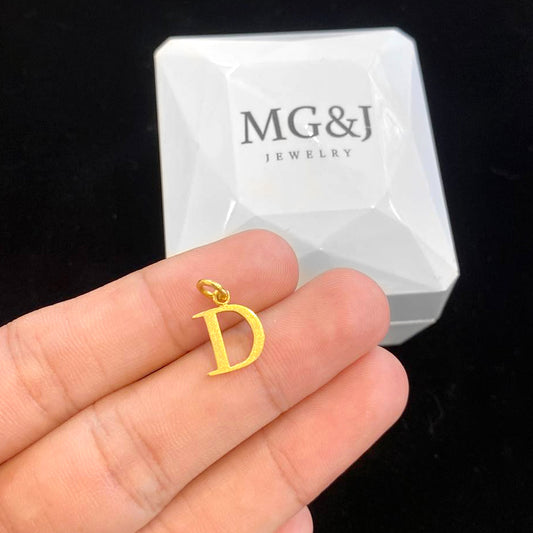 "D" Alphabet Pendant